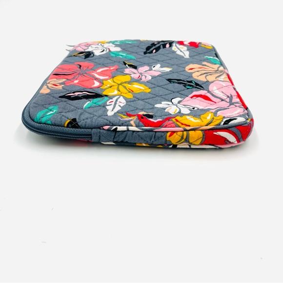 Vera Bradley Coastal Paradise Tablet Sleeve - Picture 6 of 9